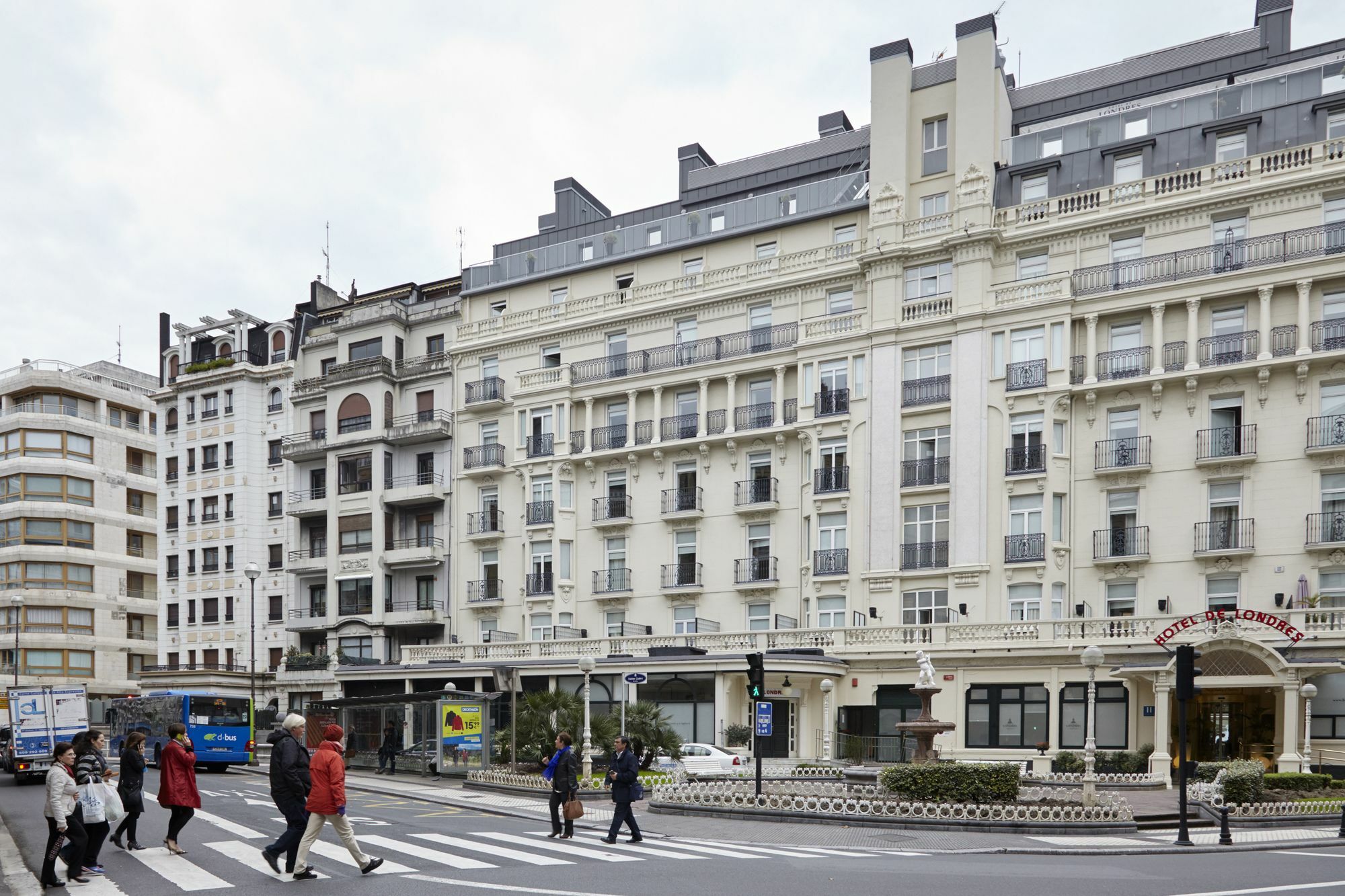 Zubiri Plaza Apartment By Feelfree Rentals San Sebastián Exteriör bild